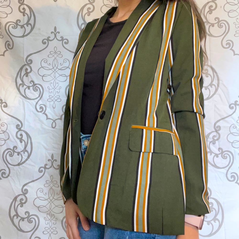 Women’s Vintage Inspired Blazer Coat. Tags attached. ✨ 70,s & 90’s vibe ✨